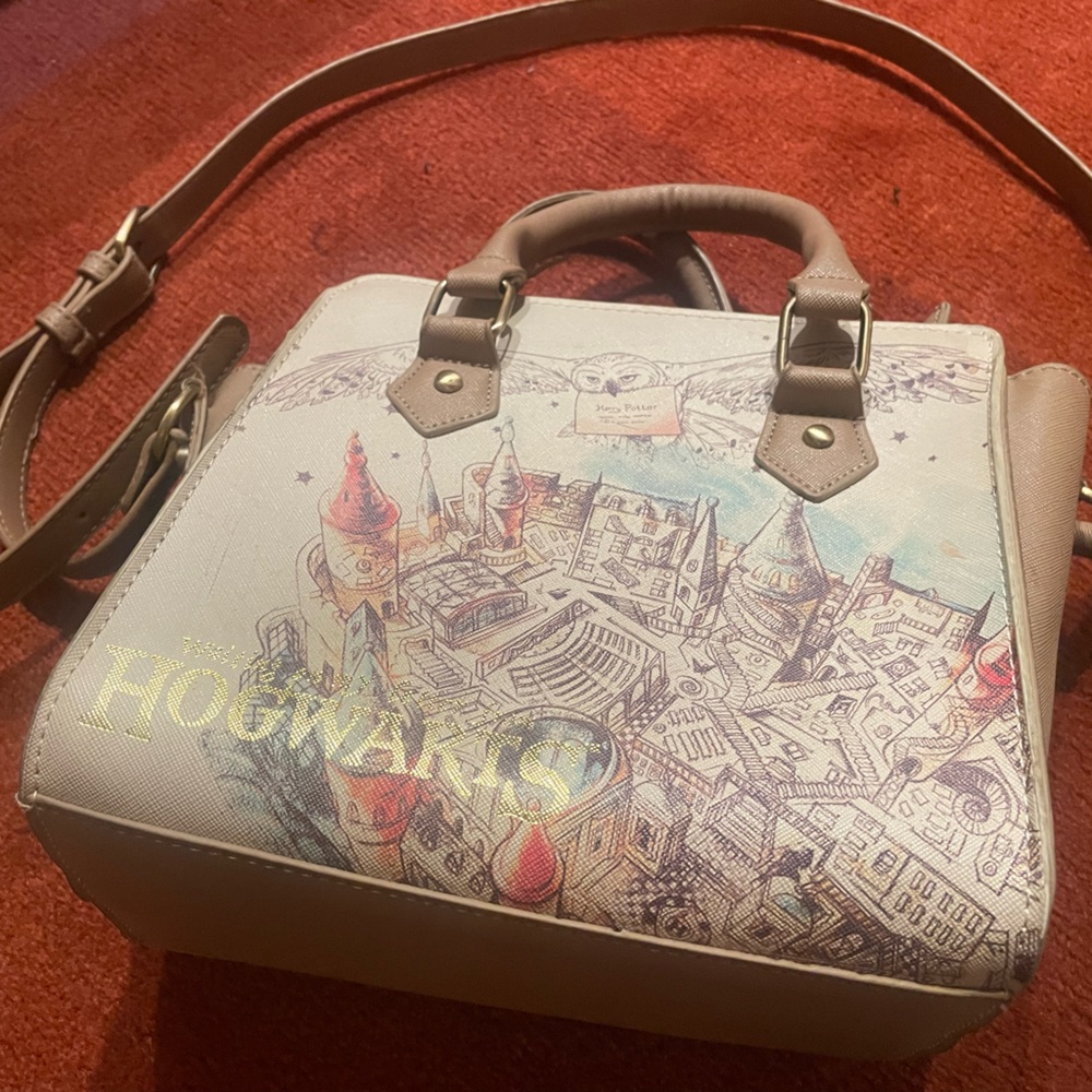 Harry Potter Hogwarts Handbag Purse